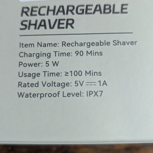 Compact Mini Electric Foil Travel Razor with LED Display, IPX7 Waterproof, USB-C - Picture 6 of 6